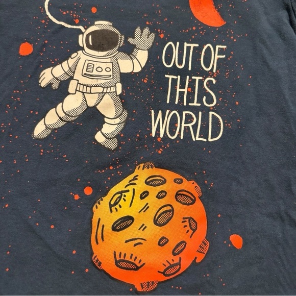 Osh Kosh 18mo SS Astronaut Graphic T-Shirt - Exclnt cndtn. - Picture 3 of 4